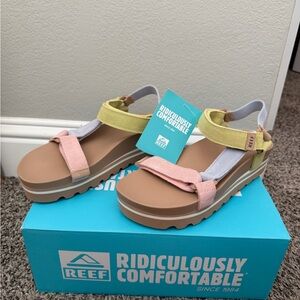 BNWT Reef REM Hi Cushion Sandals - Pastel Colors